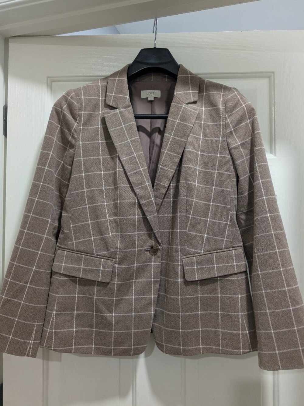 Loft Size M Pant Suit